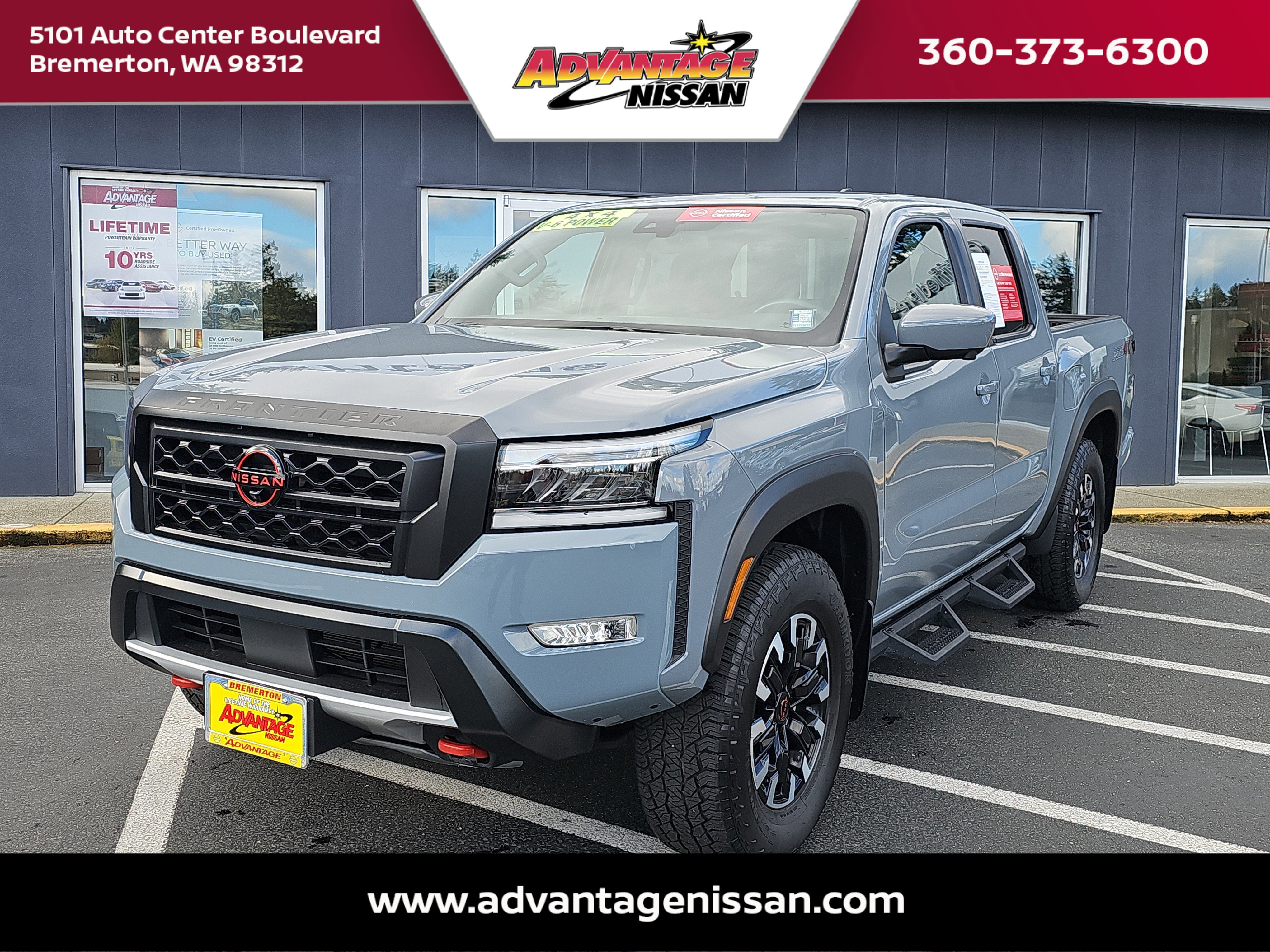 2023 Nissan Frontier PRO-4X Crew Cab 4X4's photo