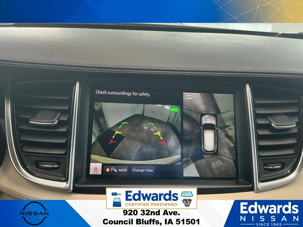 Used 2021 White INFINITI Sensory image 31