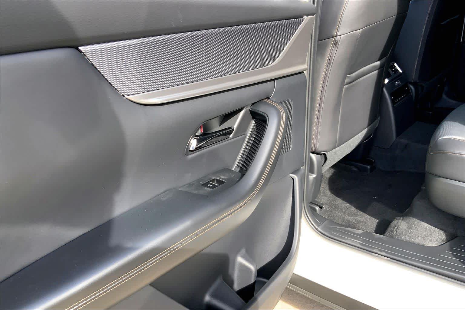 New 2026 Rhodium White Premium Mazda 3.3 Turbo Preferred AWD image 19