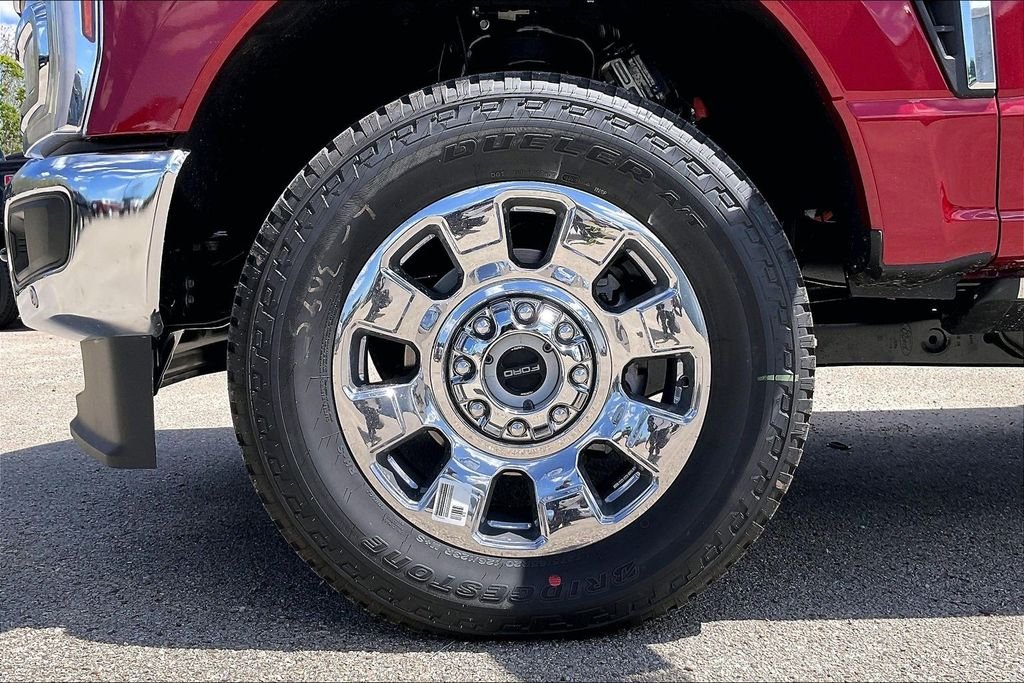 New 2026 Ford Super Duty F-250 Lariat 4D Crew Cab