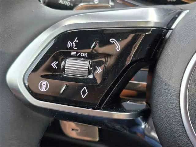 2026 Jaguar F-Pace R-Dynamic S - Photo 16