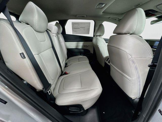 New 2026 Silver Hyundai SEL Premium FWD image 44