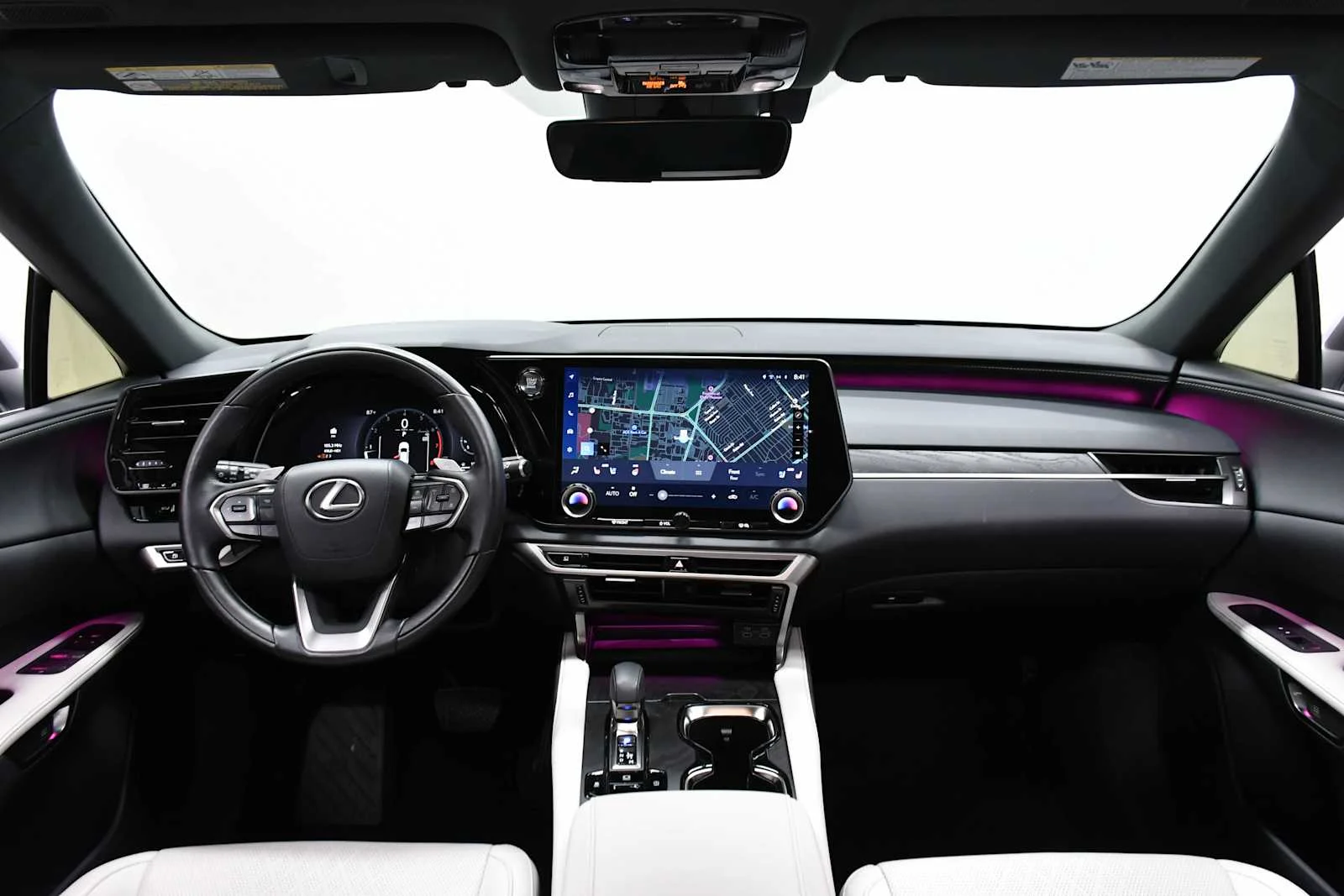Certified Used 2025 IRIDIUM Lexus Premium Plus image 18