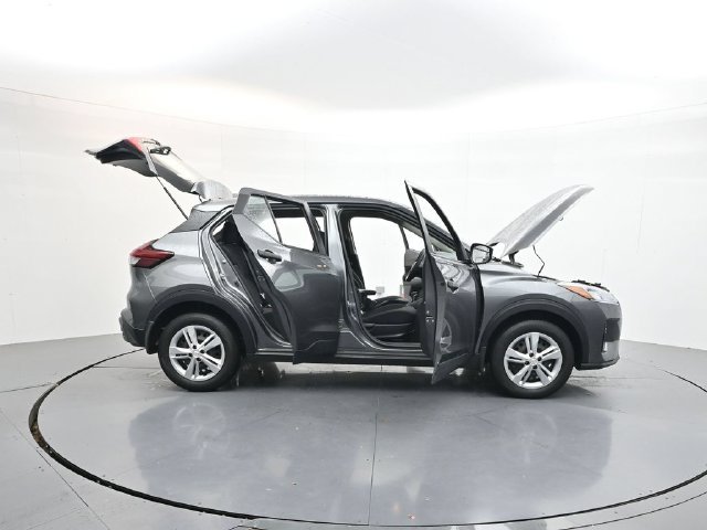 Used 2025 Gray Nissan S image 60