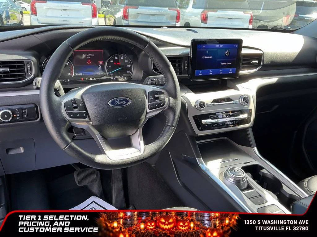 Used 2023 Black Ford XLT image 16