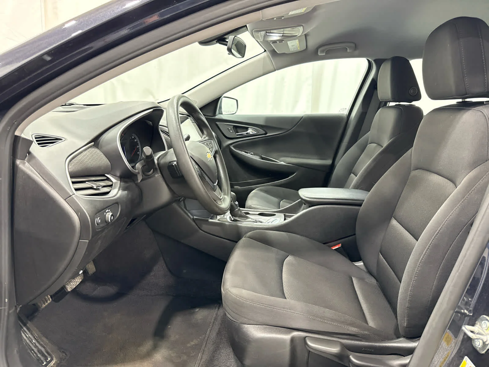 Used 2022 DARK ASH METALLIC Chevrolet LS image 11