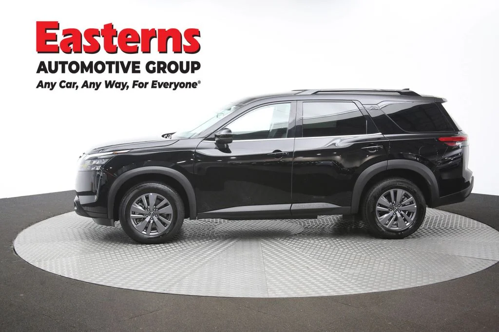 Used 2025 Black Nissan SV image 61