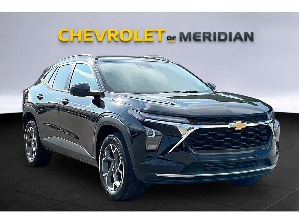 Used 2025 Mosaic Black Metallic Chevrolet LT image 1