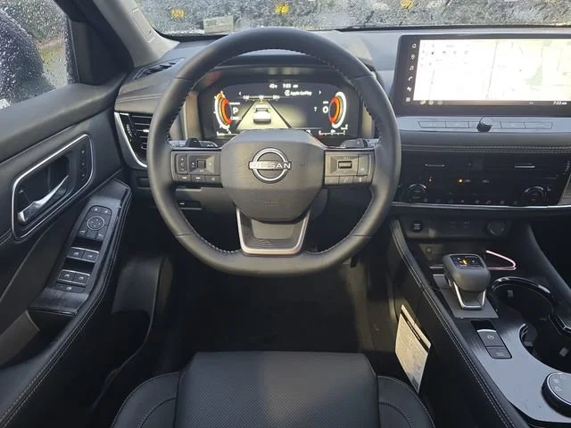2026 Nissan Rogue Platinum - Photo 17