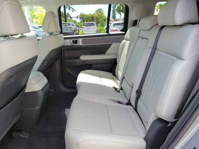 2025 Hyundai Santa Fe SEL - Photo 10