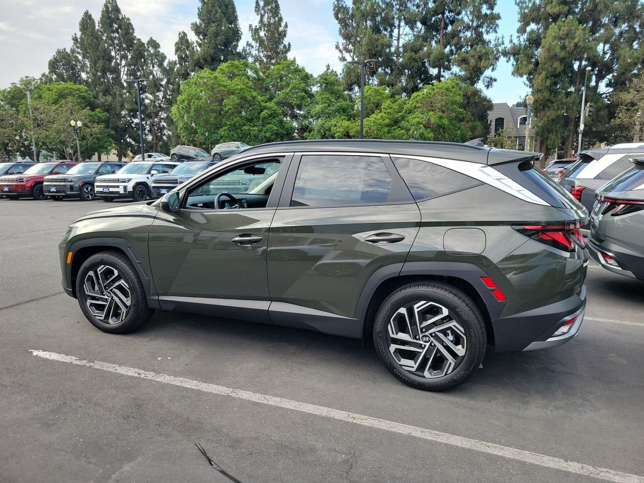 New 2026 Rockwood Green Hyundai SEL Plus FWD image 19