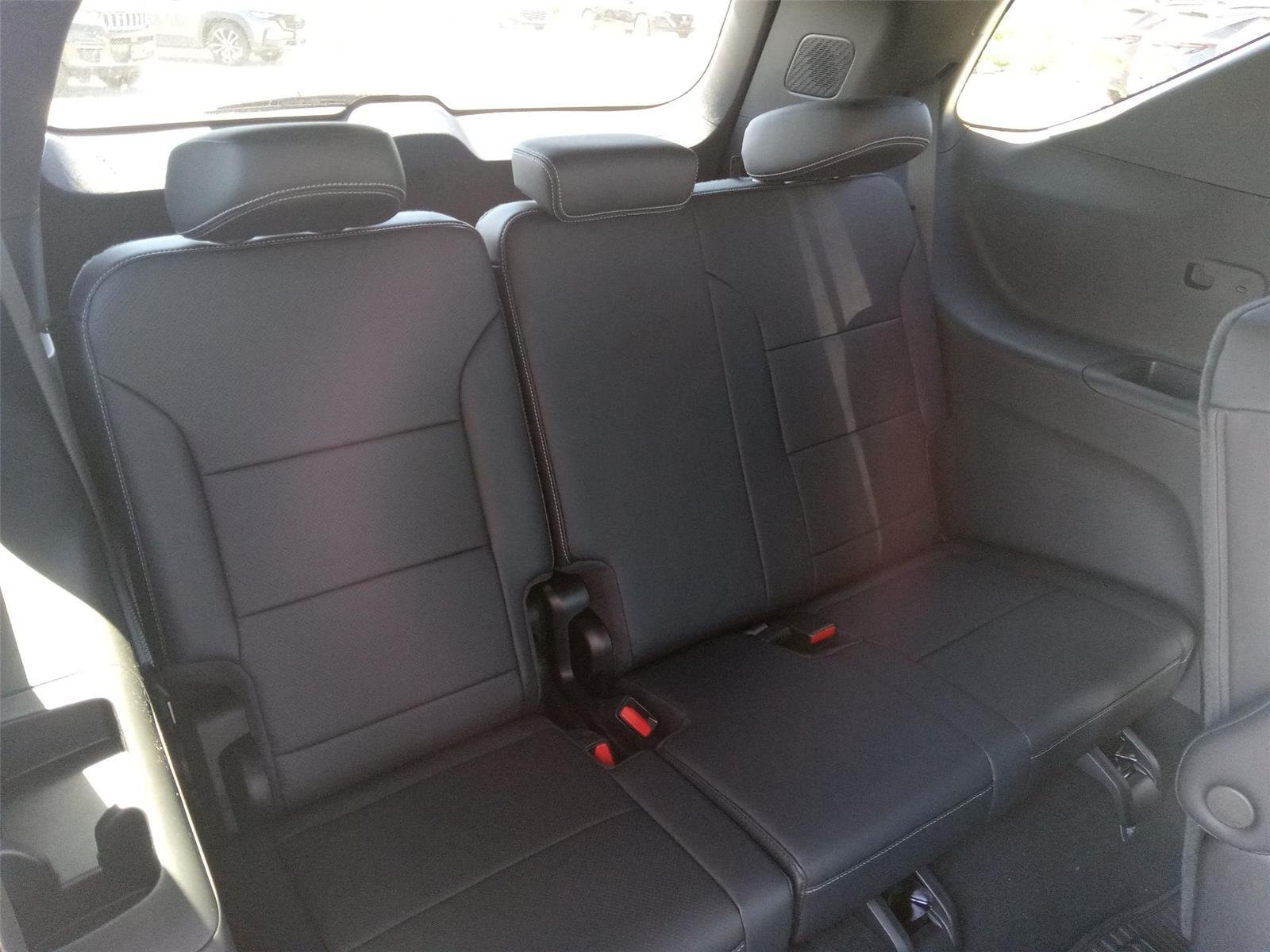 2026 Chevrolet Traverse LT - Photo 12