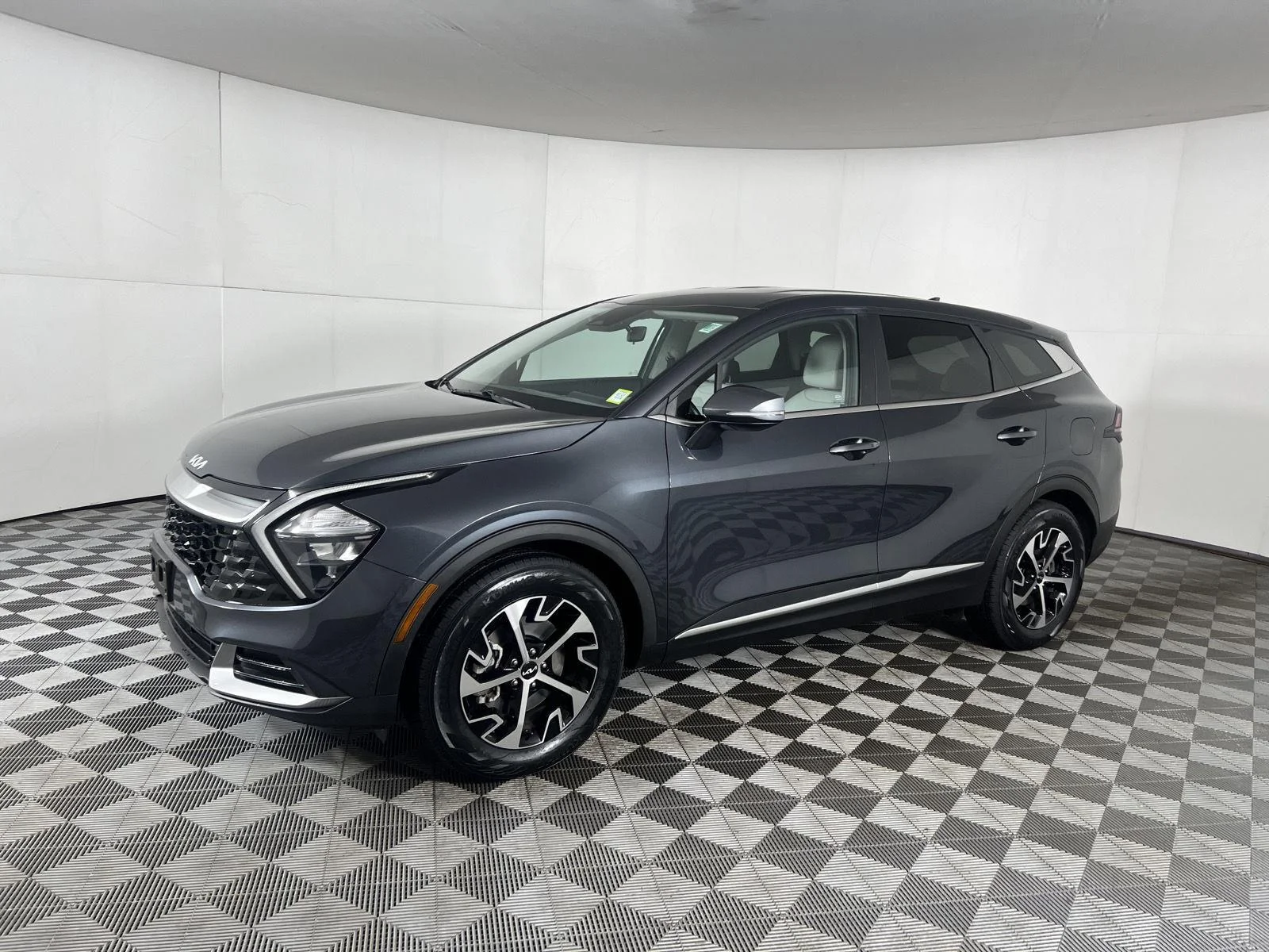 Certified Used 2023 Gravity Gray Kia EX image 5