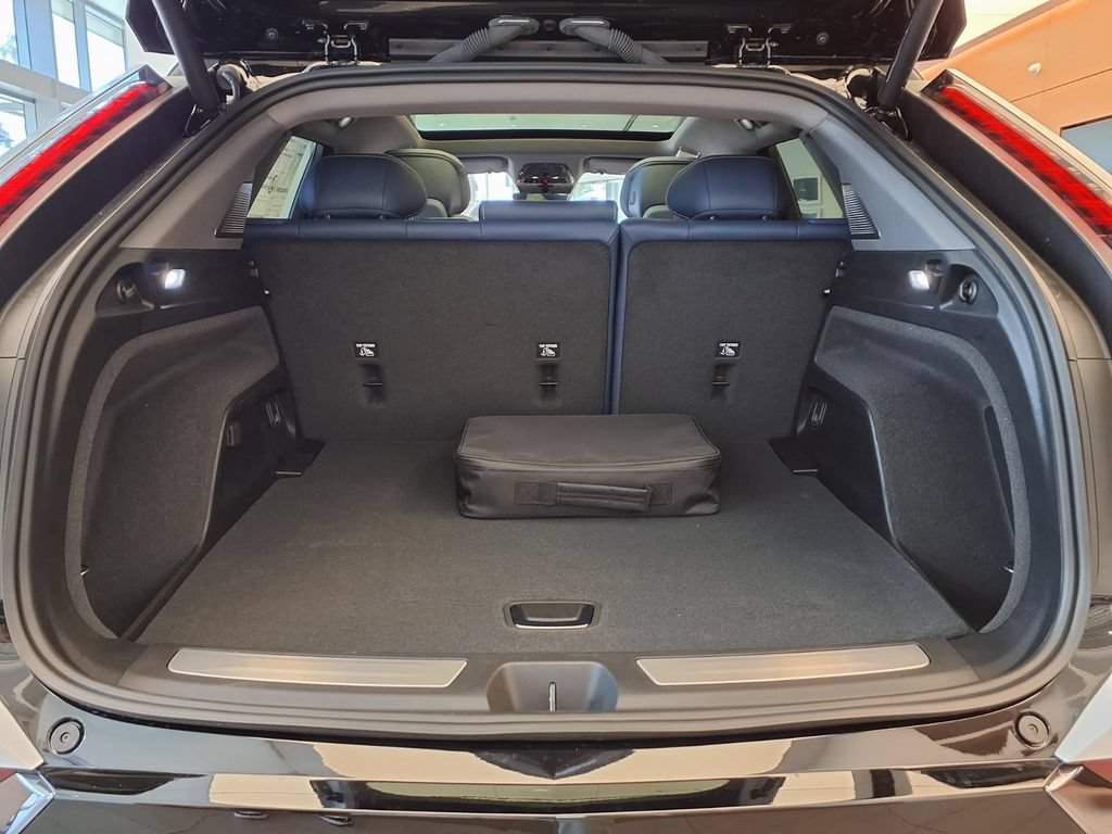 2027 Cadillac OPTIQ Premium Sport - Photo 20