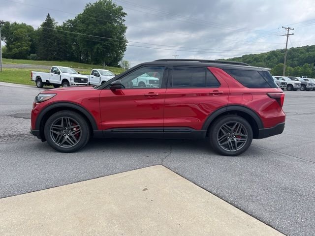 New 2025 Rapid Red Metallic Tinted Clearcoat Ford ST image 6