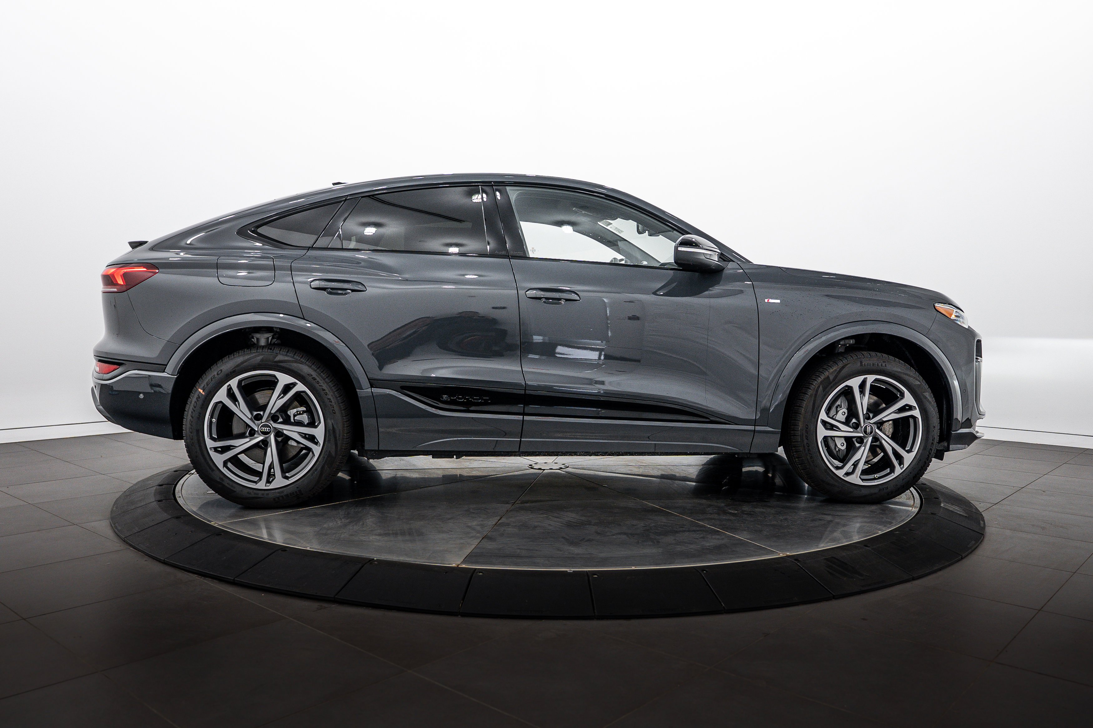 New 2027 Gray Audi Premium Plus image 3