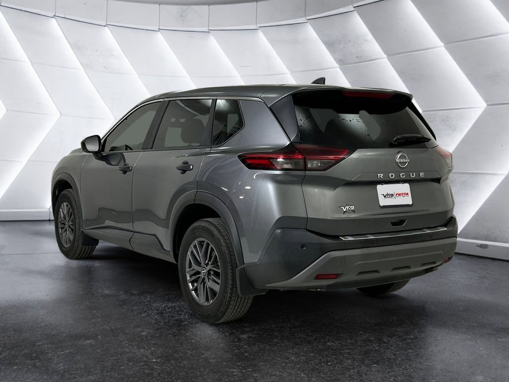 Used 2023 Gray Nissan S image 6