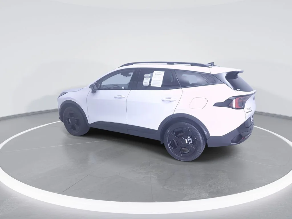Used 2026 White Kia X-Line image 6