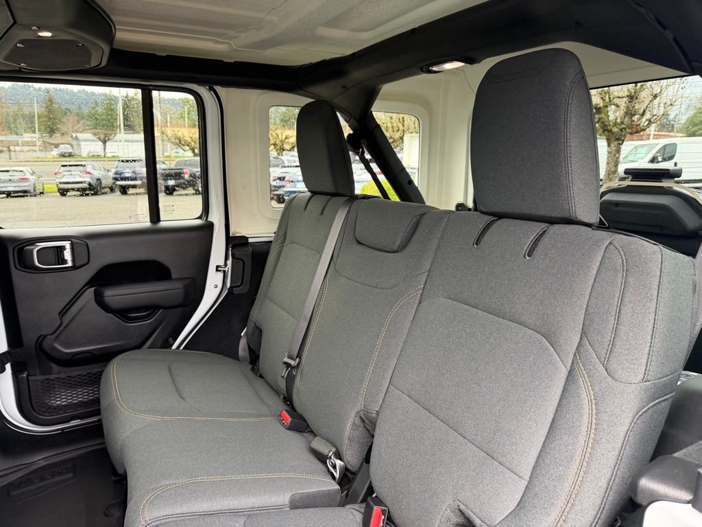 New 2026 Bright White Clear-Coat Exterior Paint Jeep Sport image 29