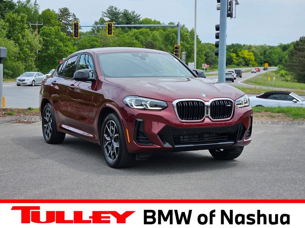 2025 BMW X4 M40i's photo