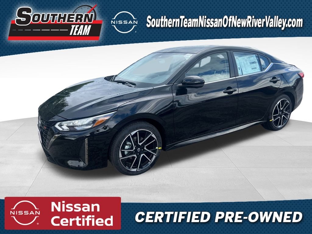 2025 Nissan Sentra SR CVT's photo