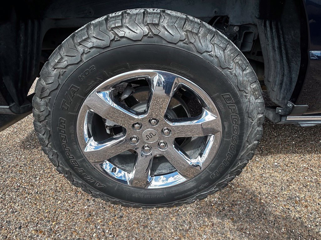Used 2023 Blue Ford King Ranch image 8