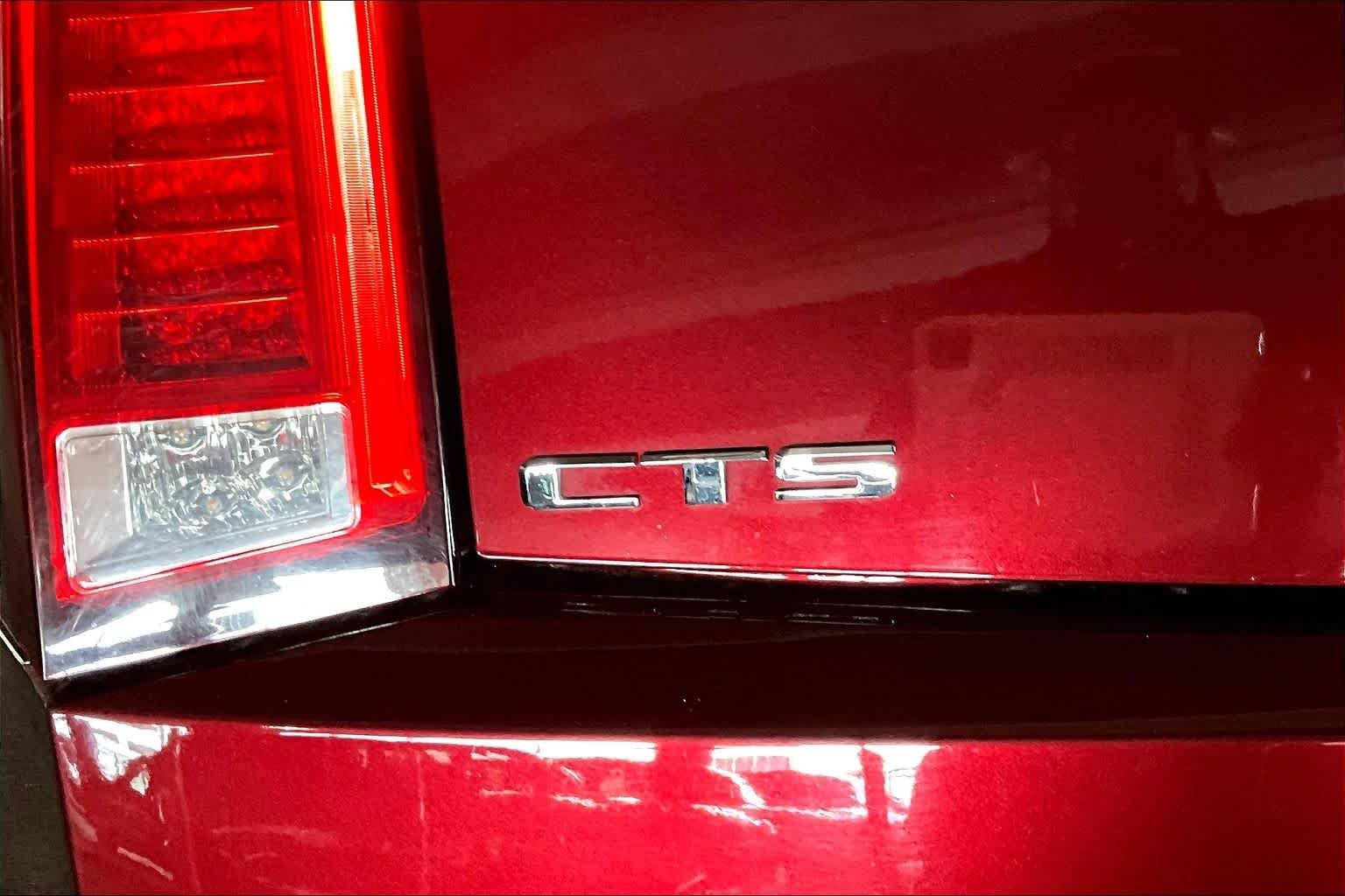 Used 2014 Crimson Red Metallic Cadillac Premium image 30