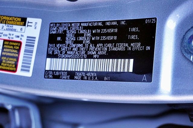 Used 2025 Silver Toyota LE image 31