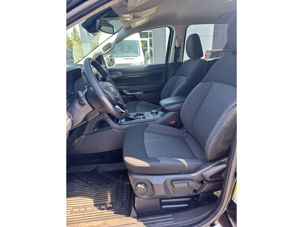 Used 2025 Shadow Black Ford XLT image 9