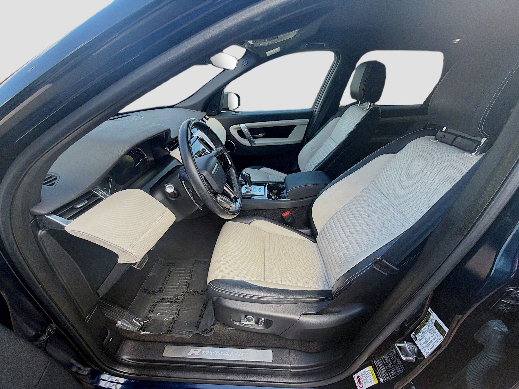 Used 2021 Blue Land Rover S R-Dynamic image 19