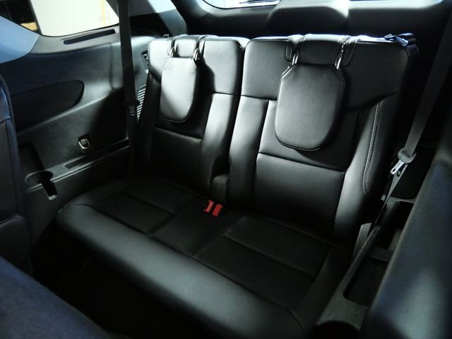 Used 2022 Black Ford Limited image 16
