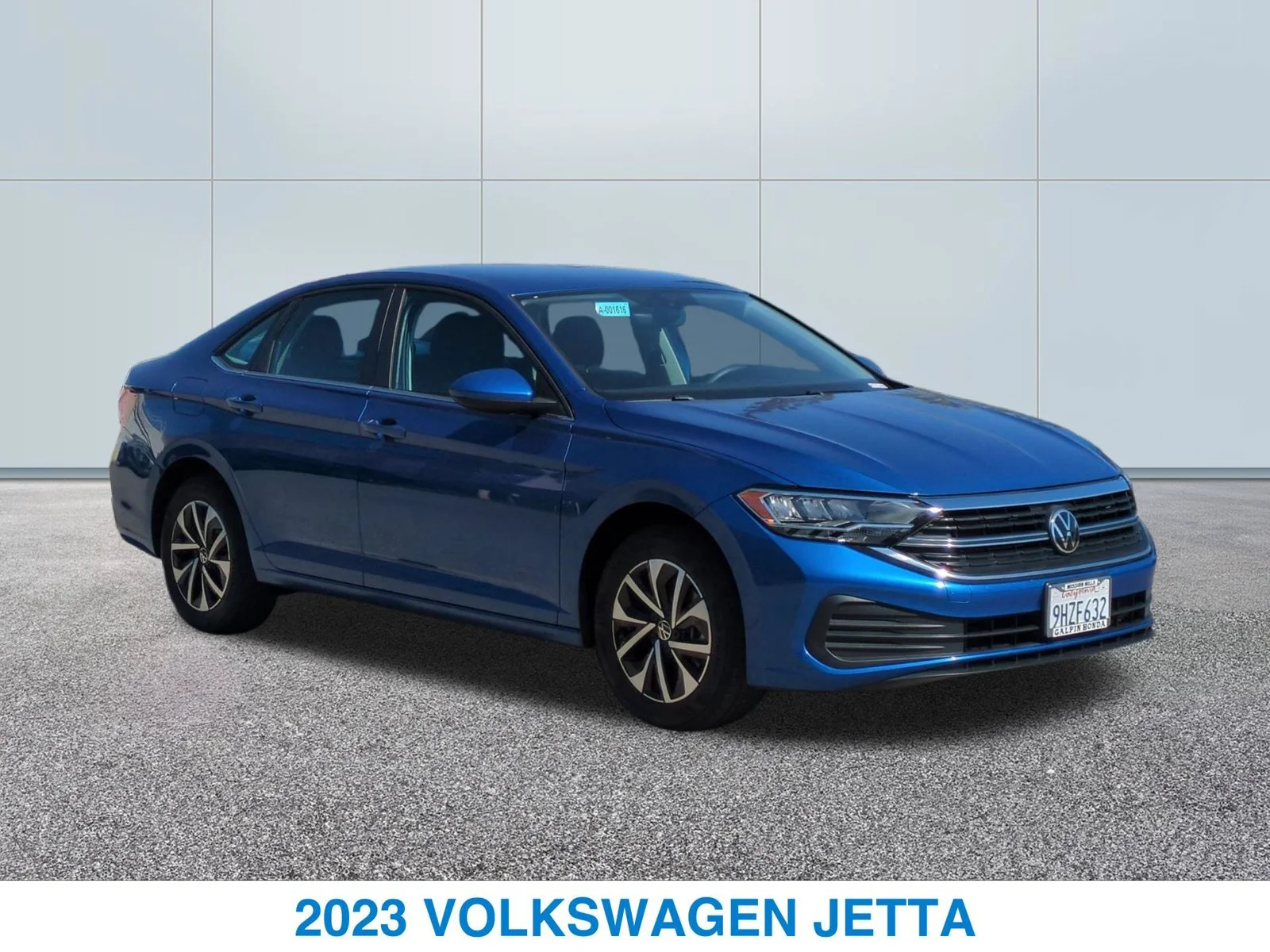 Certified Used 2023 Blue Volkswagen 1.5T S image 4