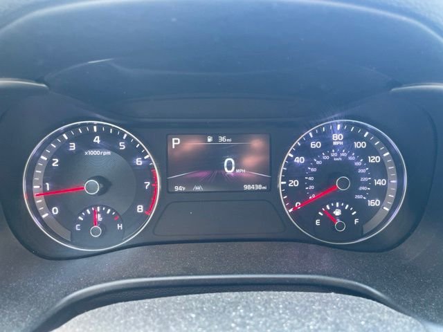 Used 2023 Gray Kia LXS image 5