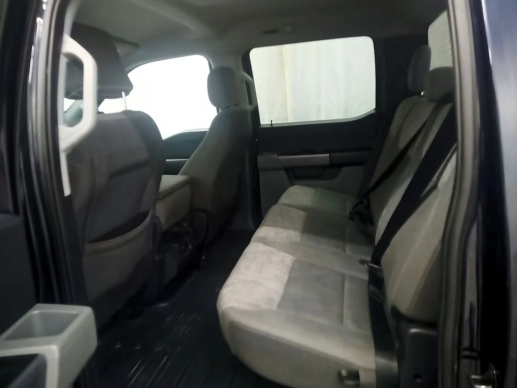 Used 2022 Antimatter Blue Metallic Ford XLT image 7