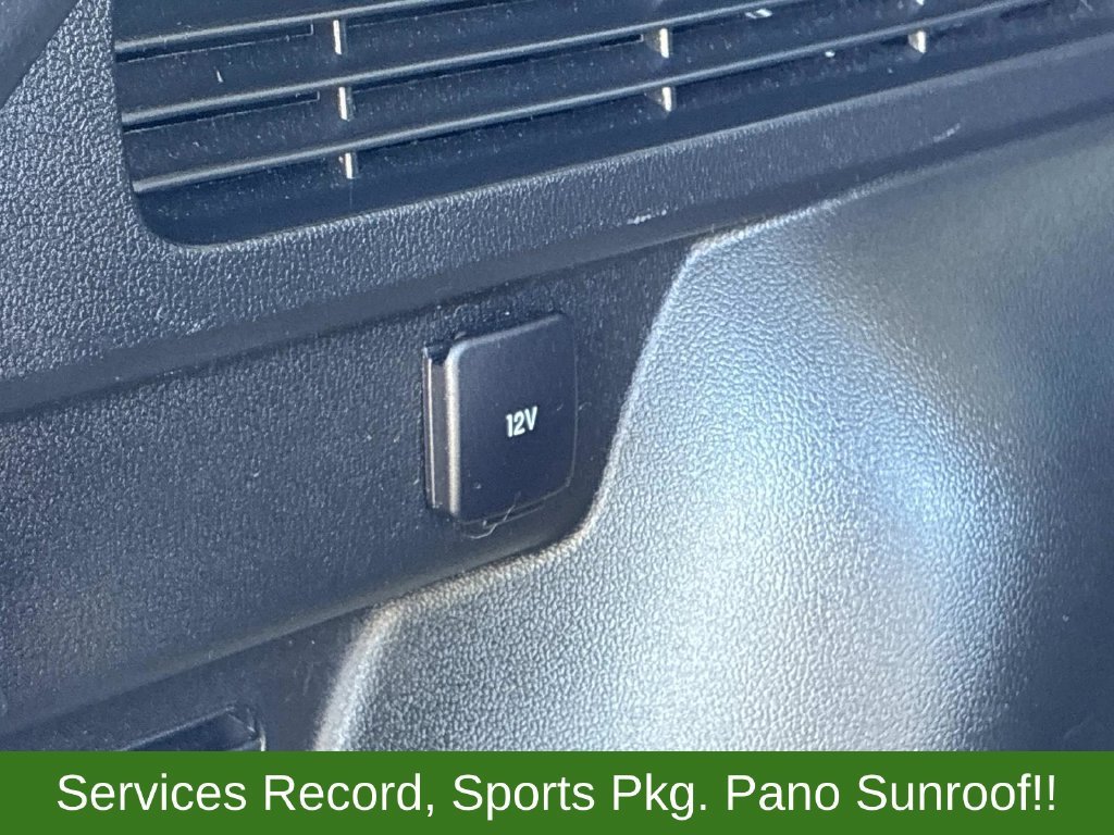 Used 2021 Black Ford SE image 14