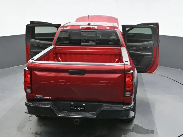 Used 2025 Red Chevrolet Trail Boss image 27