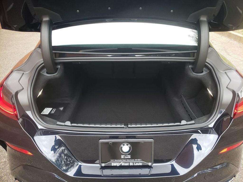 Used 2023 Black BMW ALPINA B8 xDrive image 28