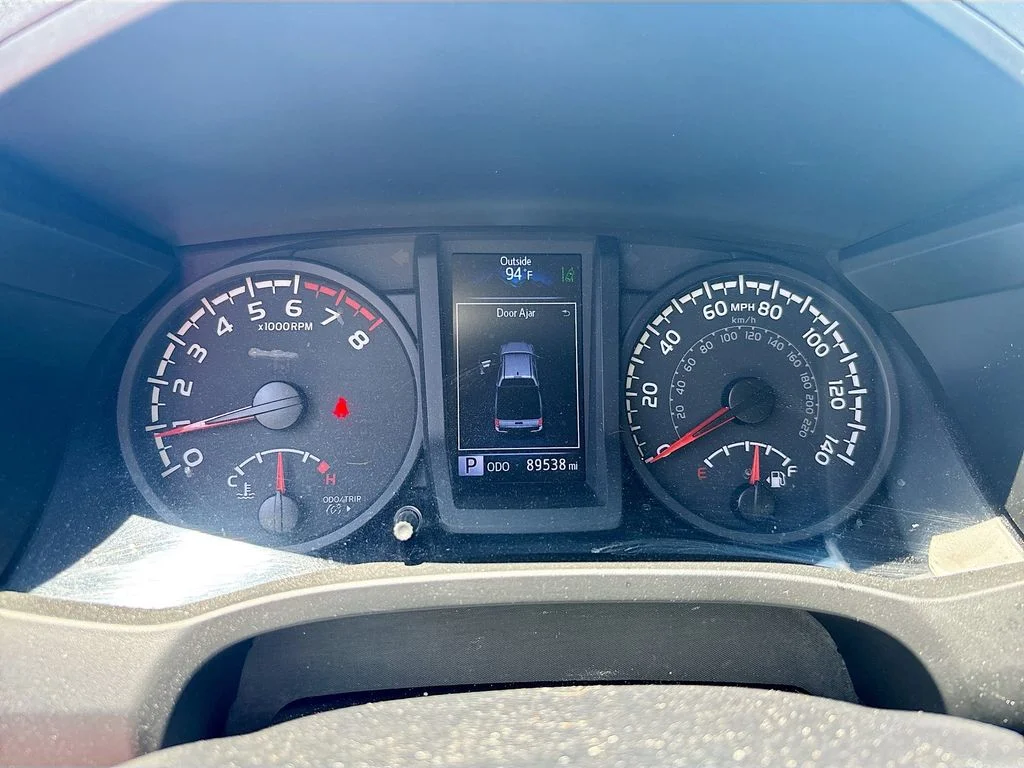 Used 2022 Gray Toyota SR image 28
