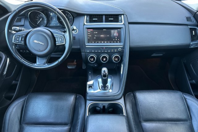 Used 2020 Black Jaguar SE image 12