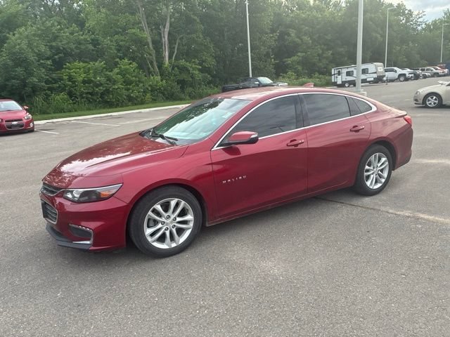 Used 2018 Chevrolet Malibu 1LT with VIN 1G1ZD5ST8JF108227 for sale in Kansas City