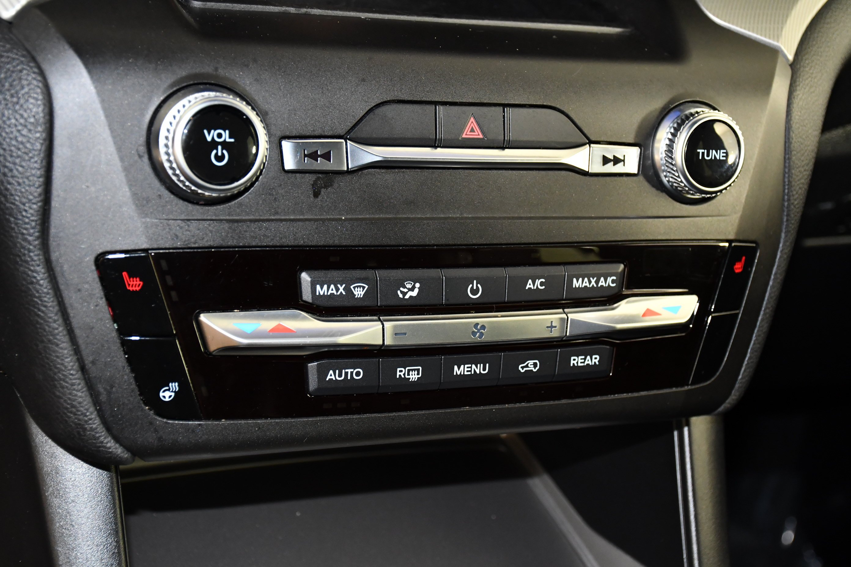 Used 2020 Silver Spruce Metallic Ford XLT image 29