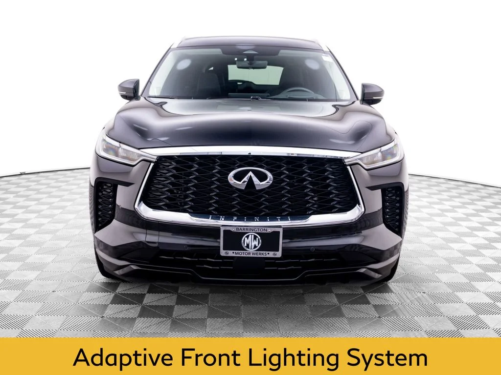 Certified Used 2023 Black INFINITI LUXE image 9