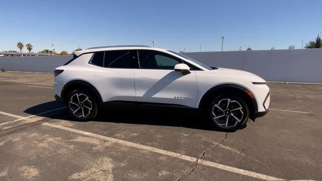 2026 Chevrolet Equinox EV 2LT - Photo 9