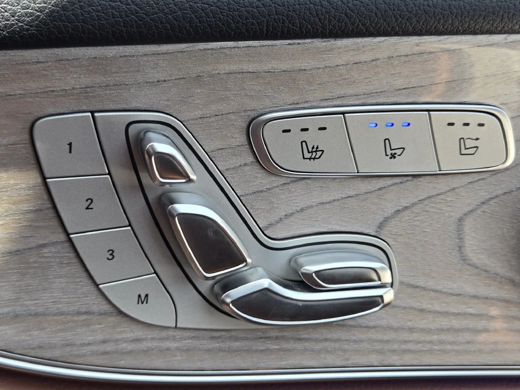 Used 2019  Mercedes-Benz E 450 image 25