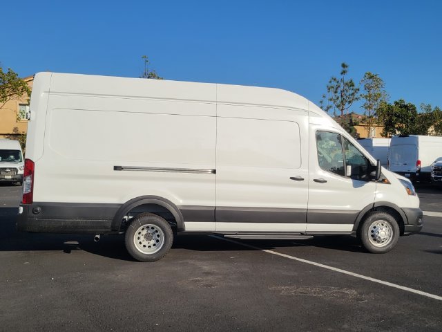 New 2027 Oxford White Ford Cargo Van image 27