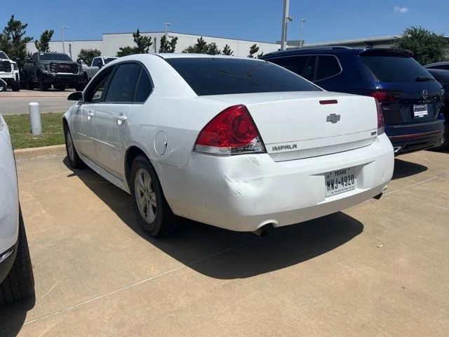 Used 2014 SUMMIT WHITE Chevrolet LS image 3