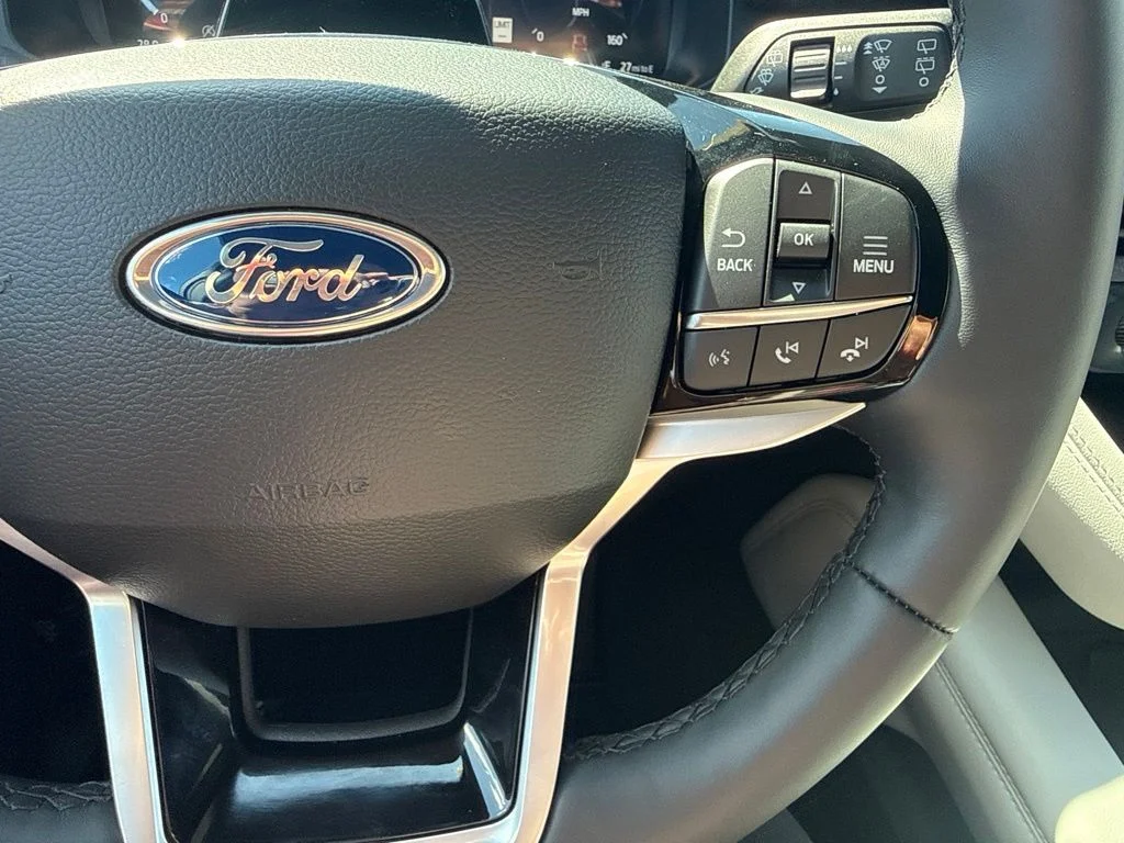 New 2027 Red Ford Platinum image 33