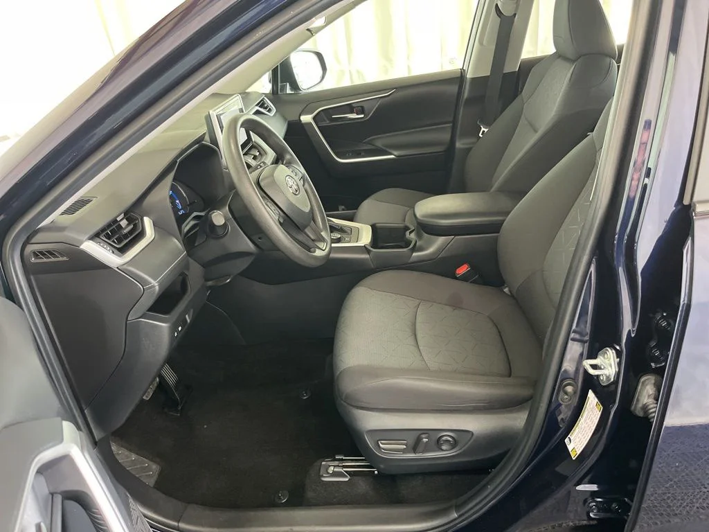 Used 2024 Blue Toyota XLE image 3