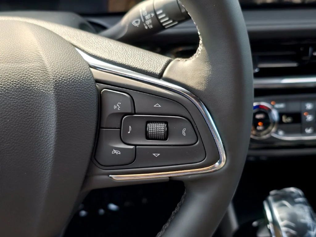 2026 Buick Envista Sport Touring - Photo 21
