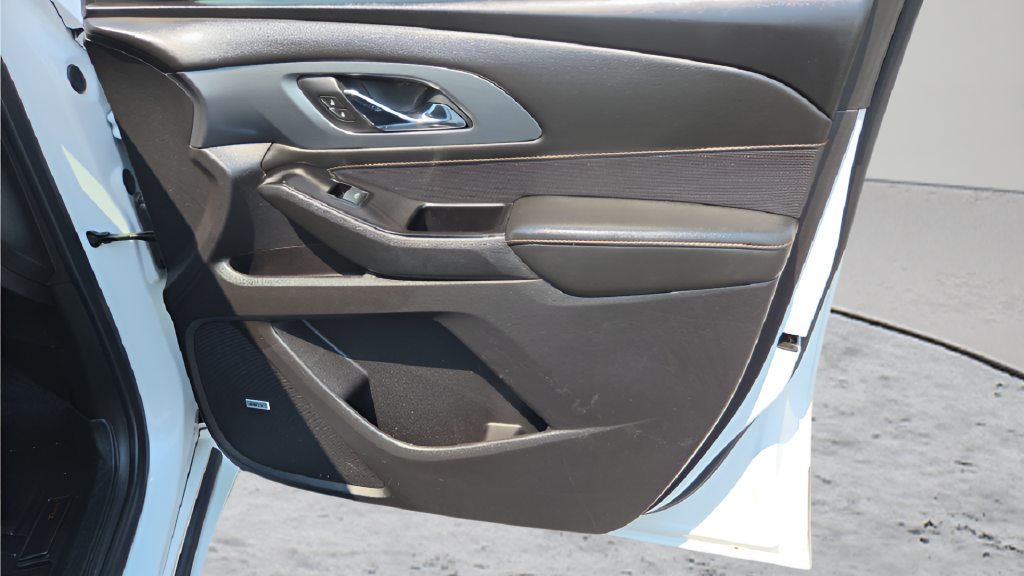 Used 2020 Beige Chevrolet Premier image 68